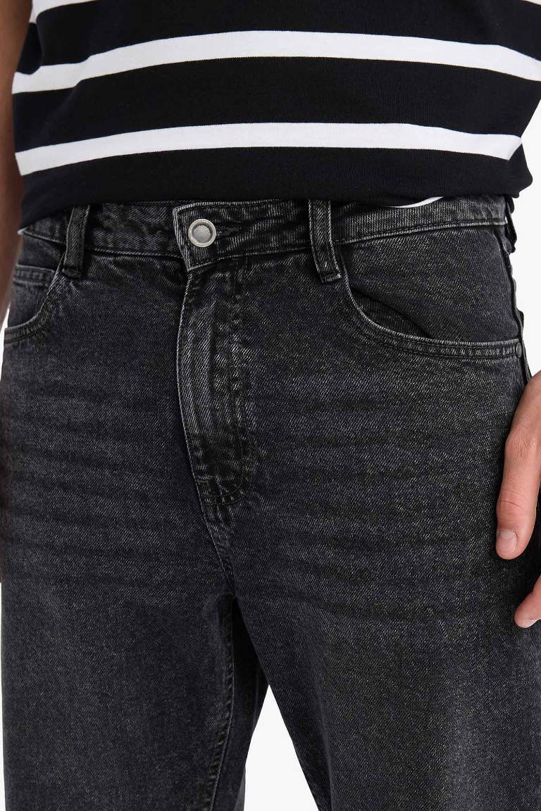 90's Slim Fit Skinny Leg Jeans