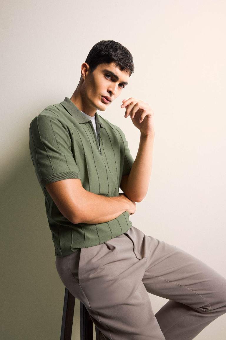 Standart Fit Fermuarlı Polo Yaka Triko Kısa Kollu Tişört