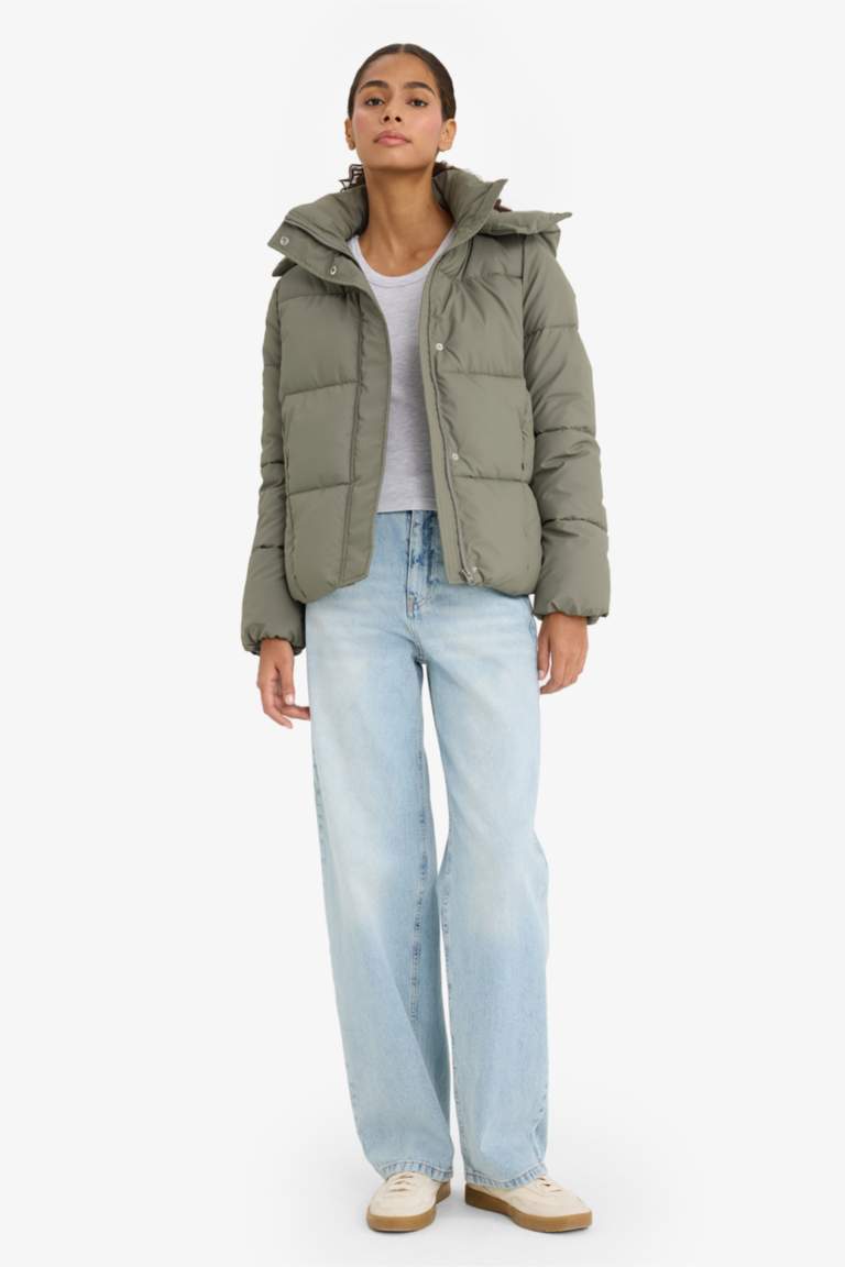 Regular Fit куртка с капюшоном