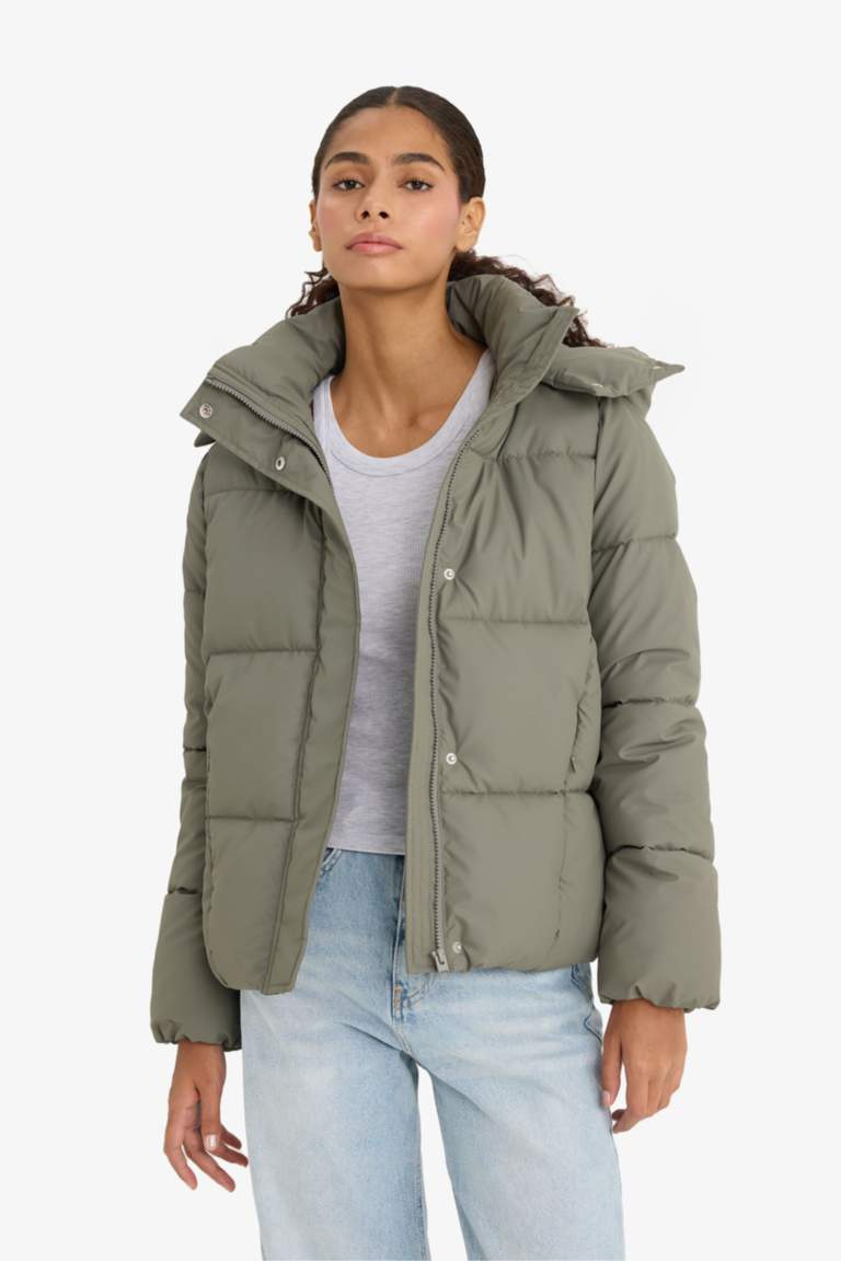 Regular Fit куртка с капюшоном