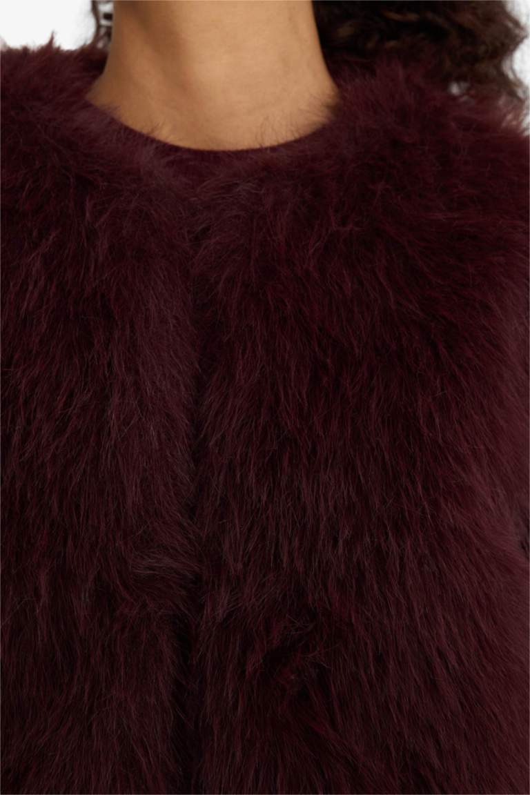 Regular Fit Kısa Suni Kürk