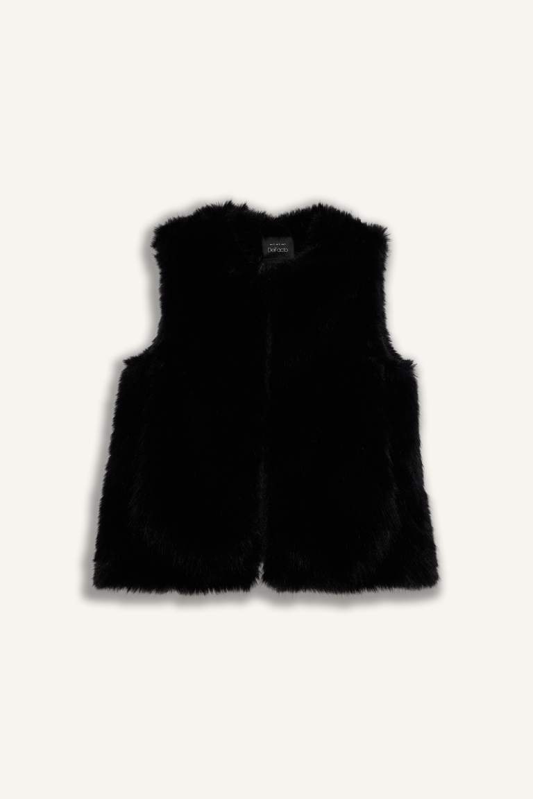 Жилет Regular Fit из искусственного меха