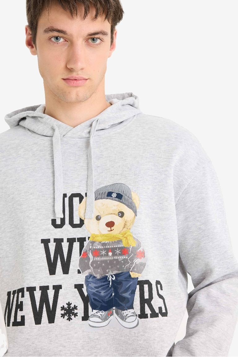 Boxy Fit Printed Long Sleeve Hooded Sweatshirt