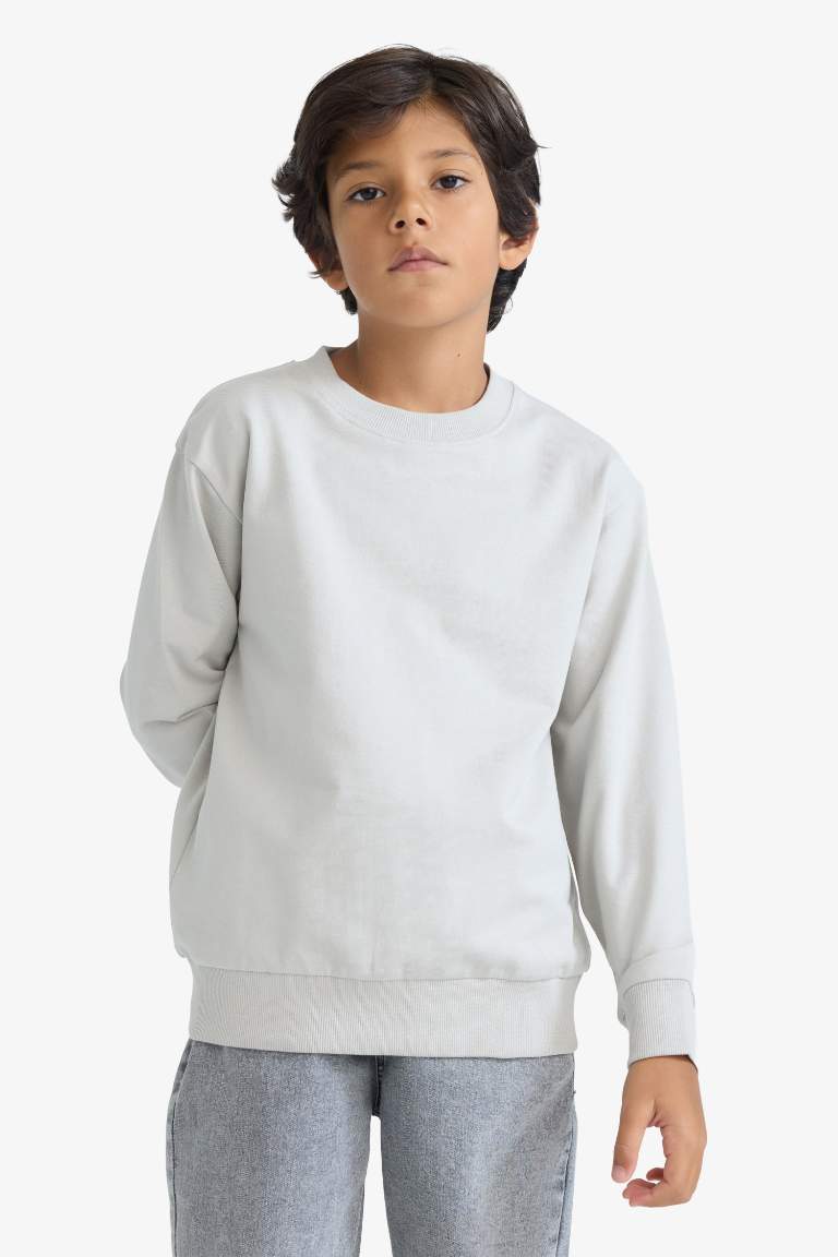 سويت شيرت ولادي بيزك سادة قصة عادية بياخة مستديرة