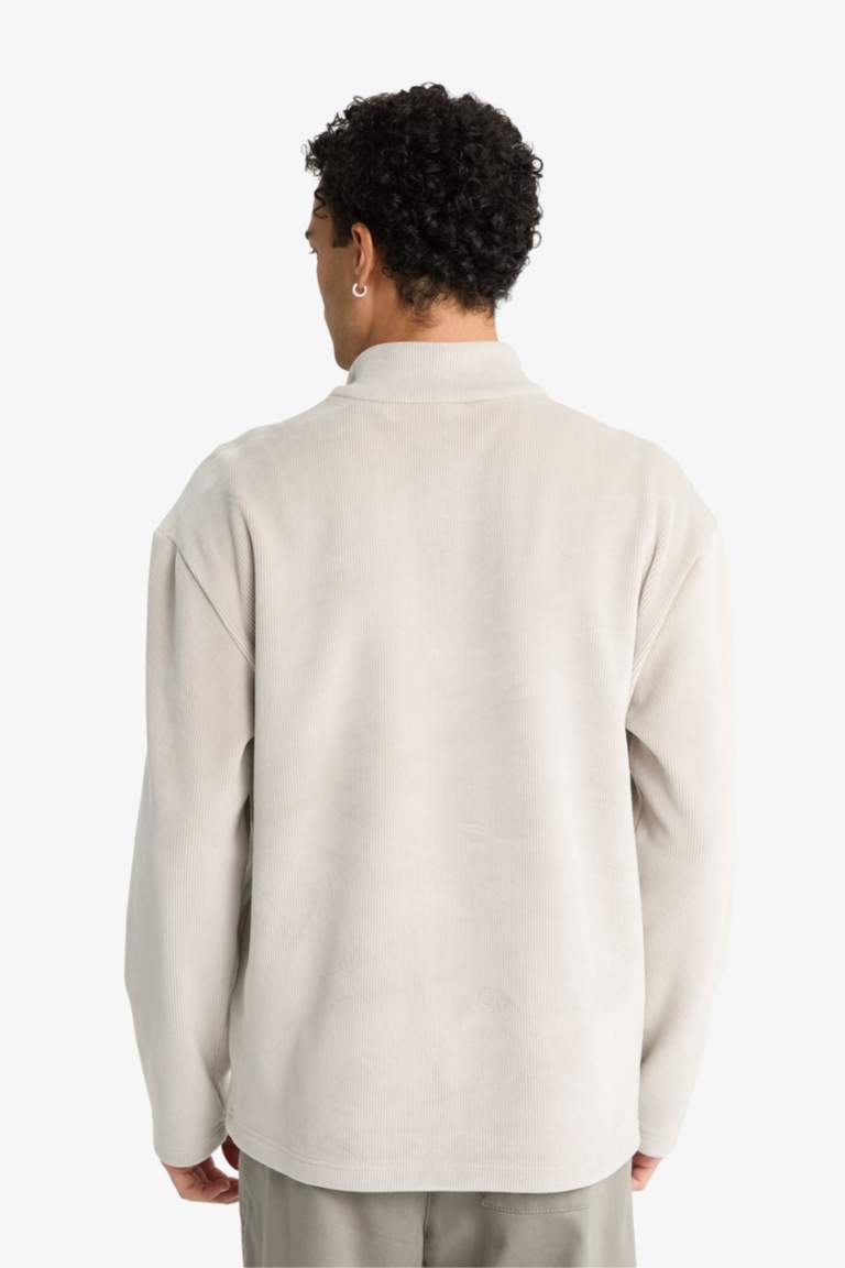 Regular Fit Long Sleeve Sweatshirt