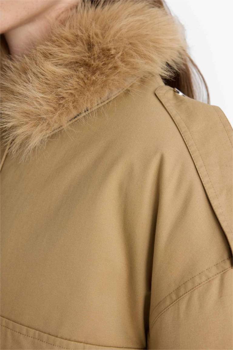 Su Geçirmez Regular Fit Kapüşonlu Pamuklu Mont