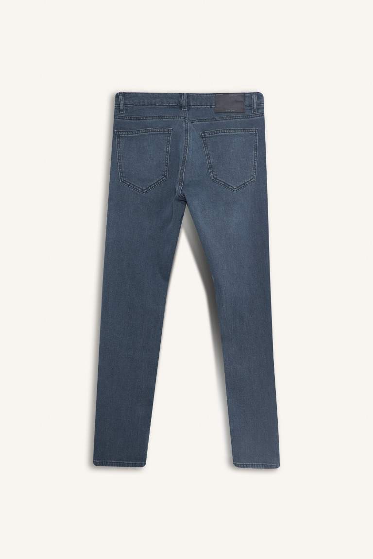 Pedro Slim Fit Skinny Leg Jeans