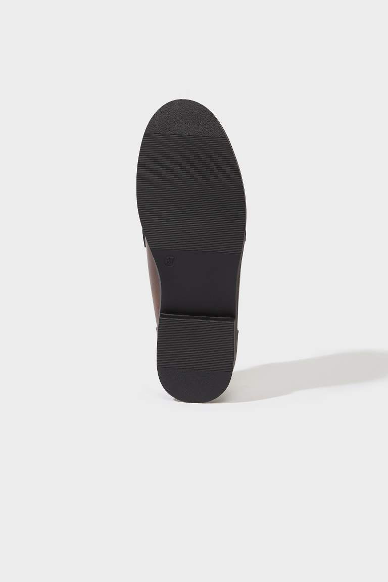 Flat Sole