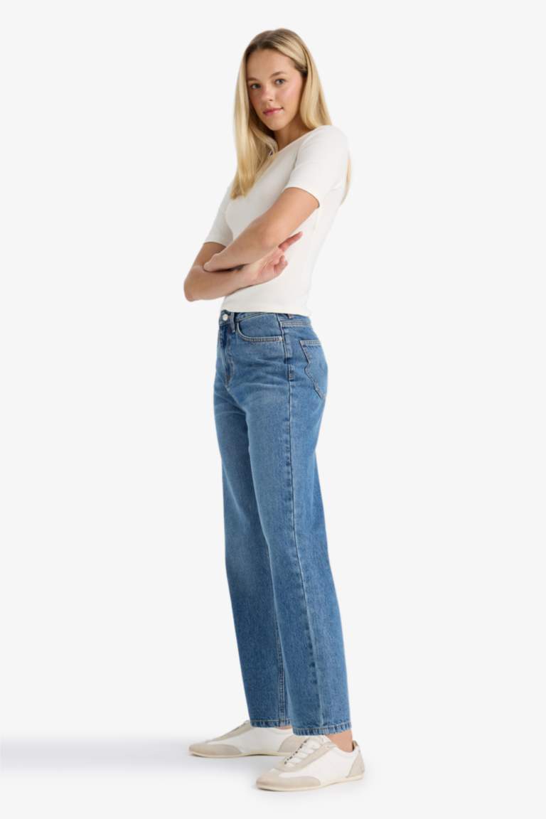 Straight Fit Regular Hem Denim Trousers