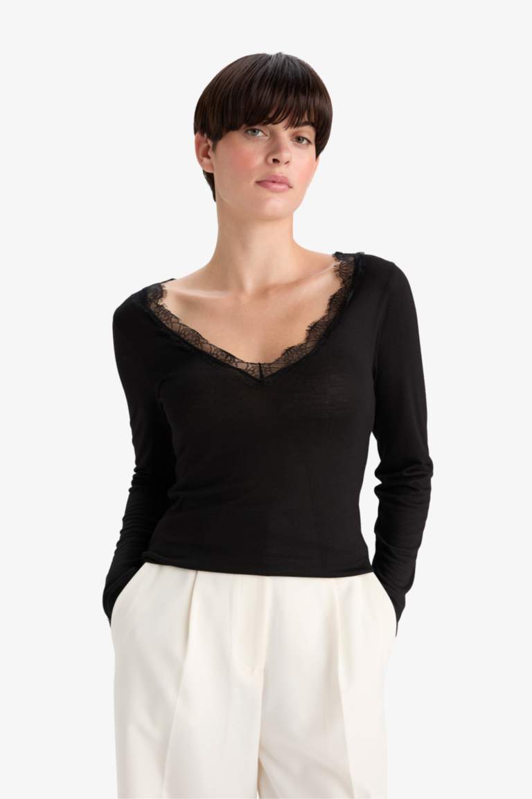 Fall in Love Modal Cashmere Soft Texture Lace Top