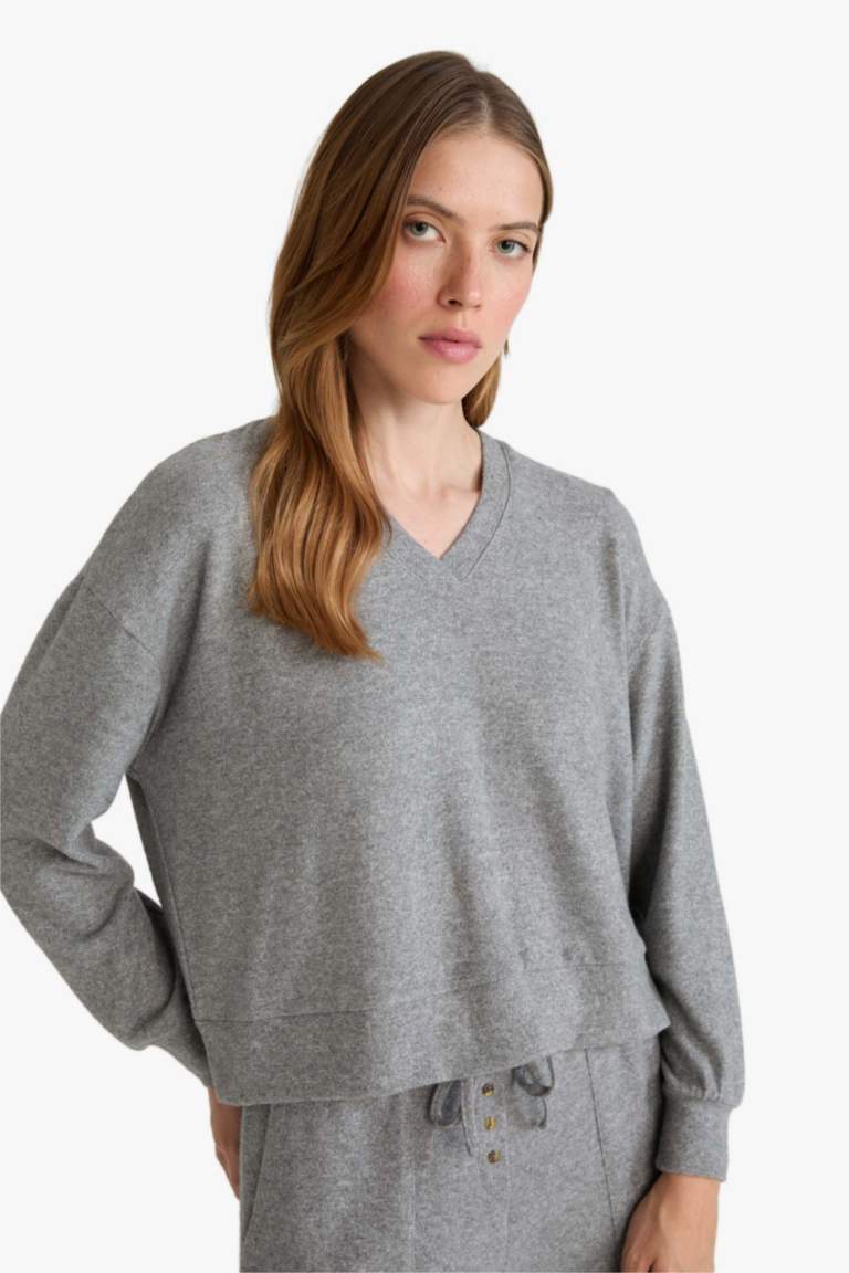 Fall in Love Regular Fit Velour Top Bottoms 2 Piece Pajama Set