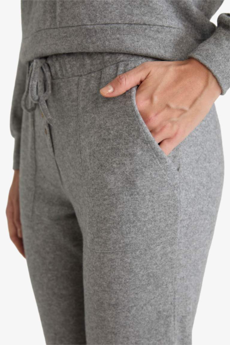 Fall in Love Regular Fit Velour Top Bottoms 2 Piece Pajama Set