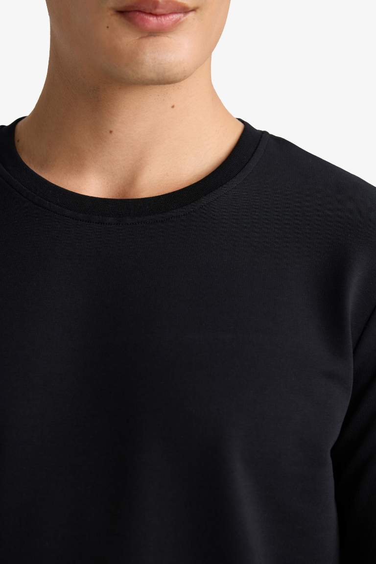 Slim Fit Dar Kesim Bisiklet Yaka Uzun Kollu Tişört