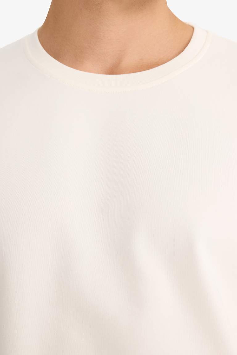 Slim Fit Crew Neck Long Sleeve T-Shirt