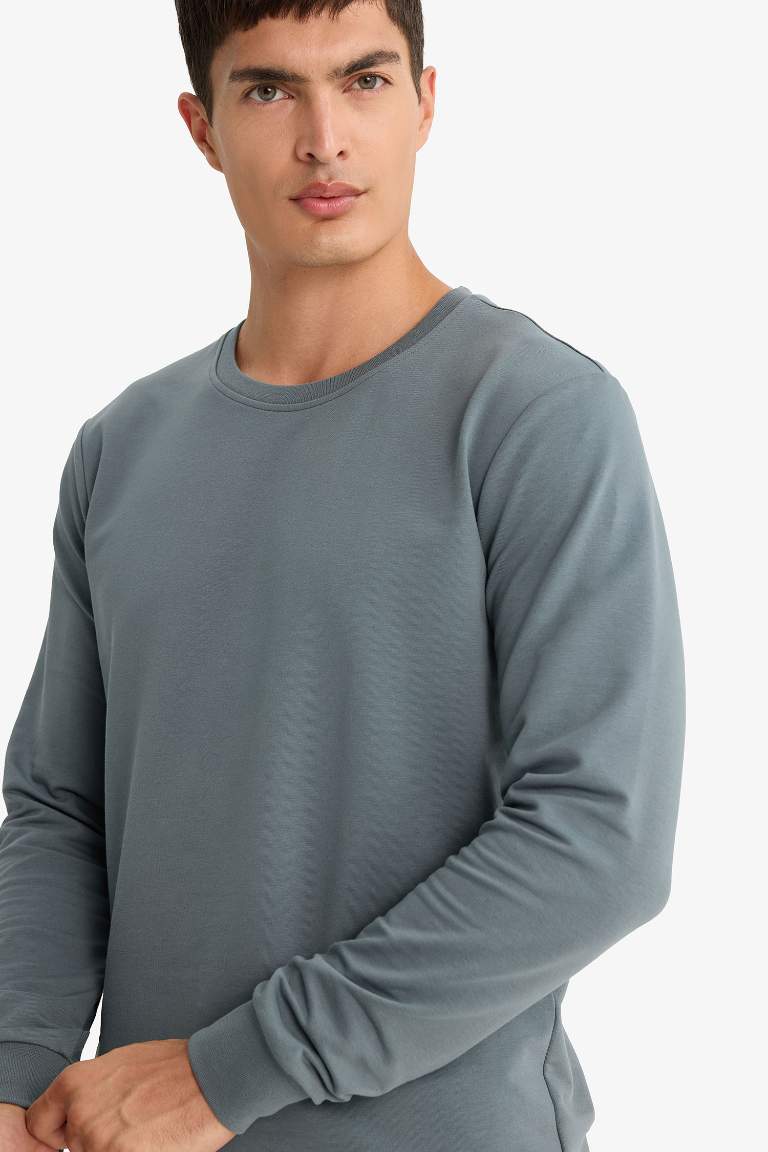 Slim Fit Crew Neck Sweatshirt Fabric T-Shirt