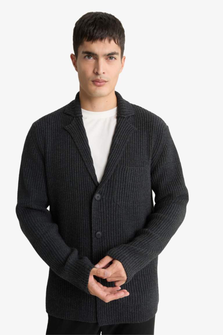 Cardigan en tricot à col blazer et boutons Coupe standard