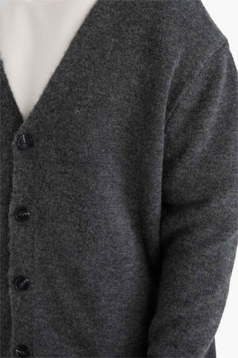 Relax Fit V-Neck Knitwear Cardigan