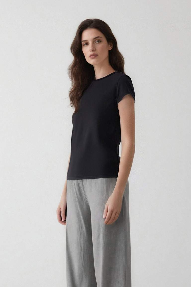 Fitted Bisiklet Yaka Basic Düz Kısa Kollu Siyah Tişört