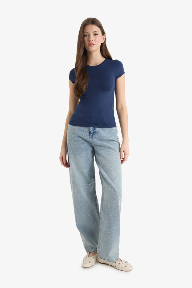 Fitted Bisiklet Yaka Basic Düz Kısa Kollu Tişört