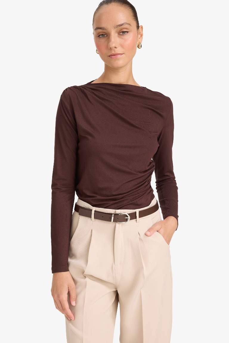 Slim Fit Crew Neck Long Sleeve T-Shirt