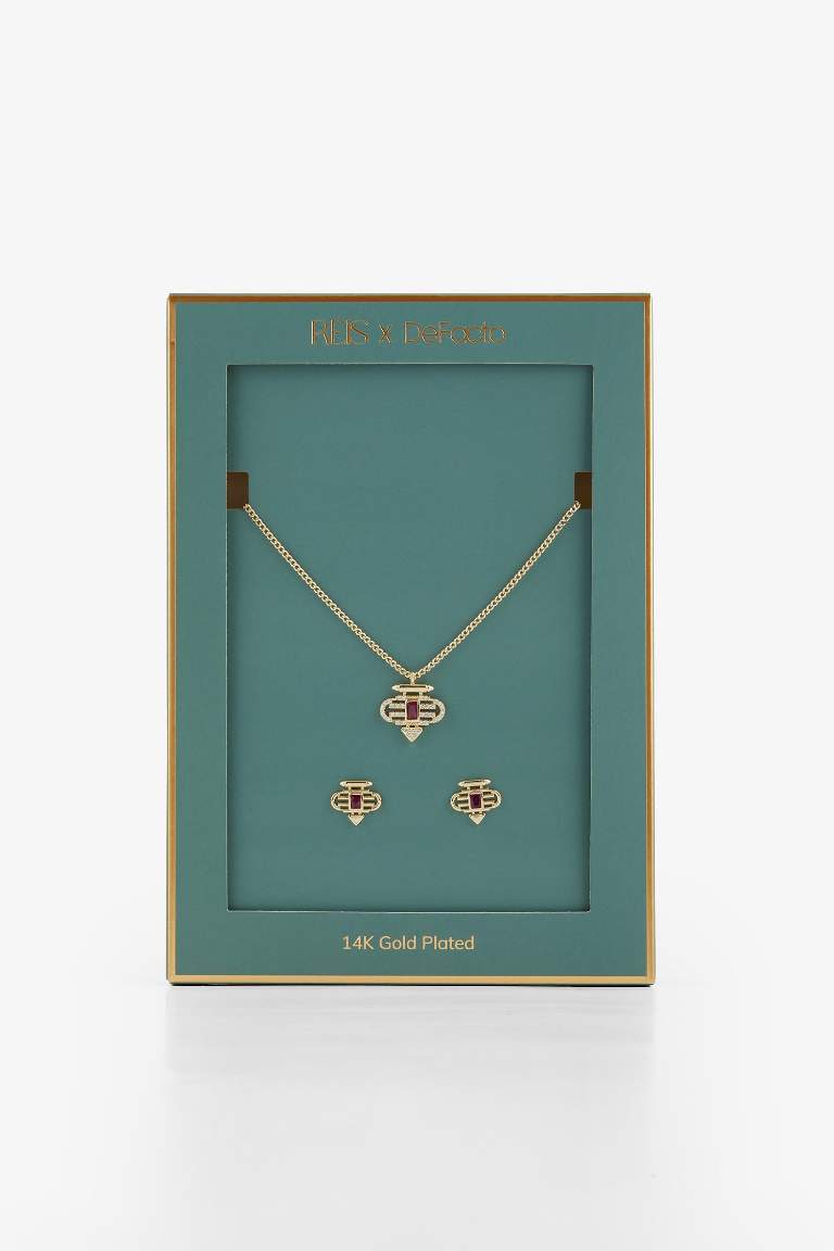 Reis x DeFacto 14 Ayar Altın Kaplama Ruby Prego Kadın Mor Taşlı Gold Kolye Küpe Seti