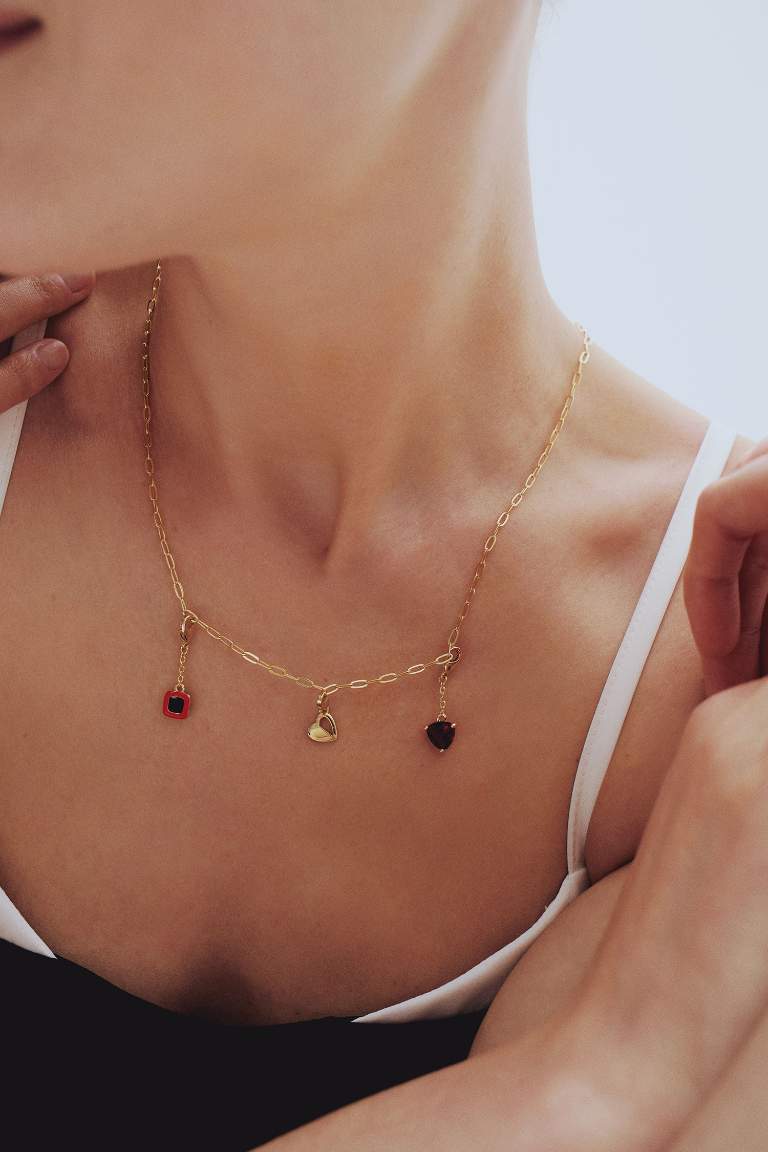 Reis x DeFacto 14 Ayar Altın Kaplama Lover Charms Kadın Kalpli ve Taşlı Gold Kolye
