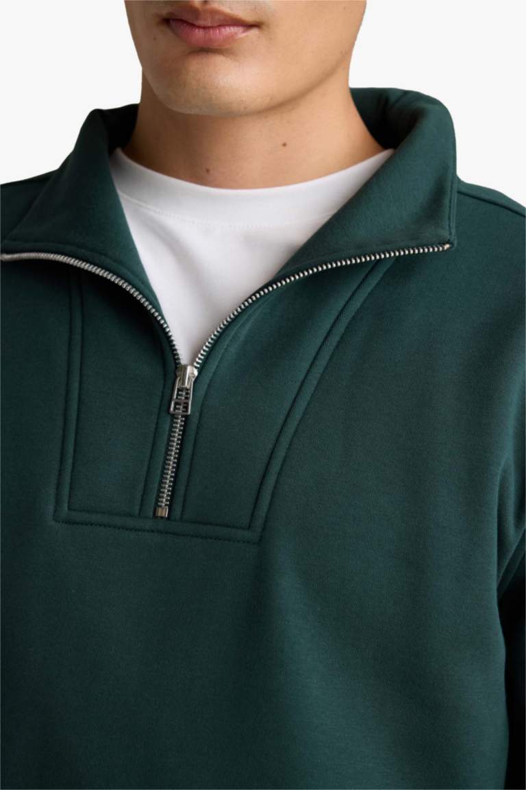 Regular Fit Sweatshirt
