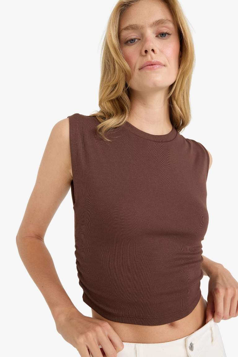 Slim Fit Dar Kesim Bisiklet Yaka Büzgülü Ribana Atlet