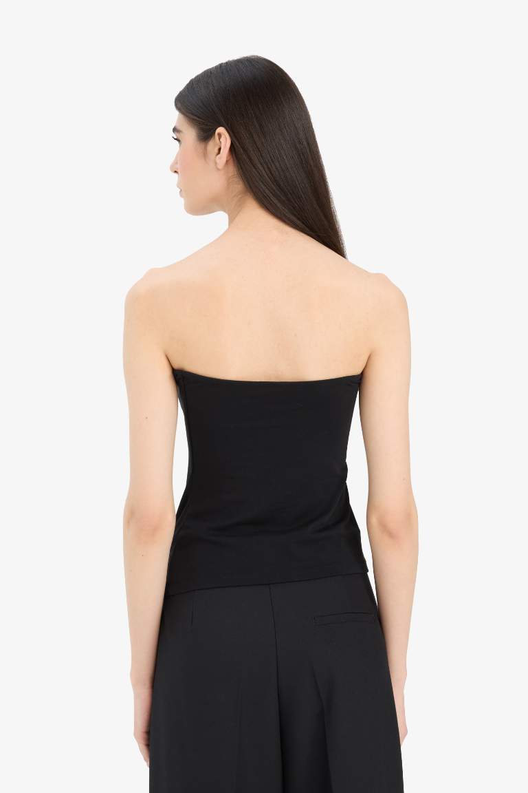 Slim Fit Dar Kesim Straplez Siyah Bluz