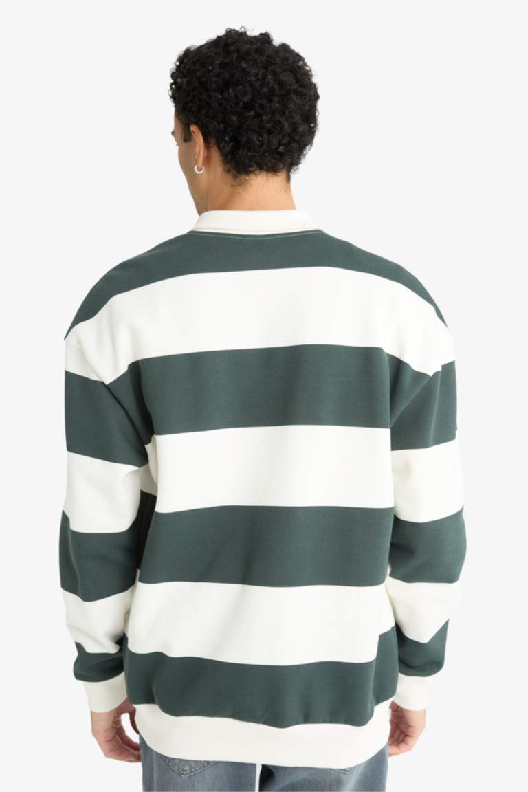 Boxy Fit Striped Long Sleeve Sweatshirt