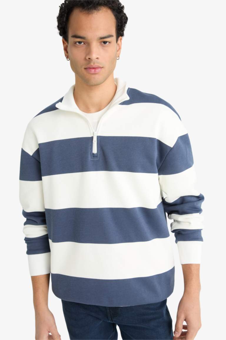 Boxy Fit Striped Long Sleeve Sweatshirt