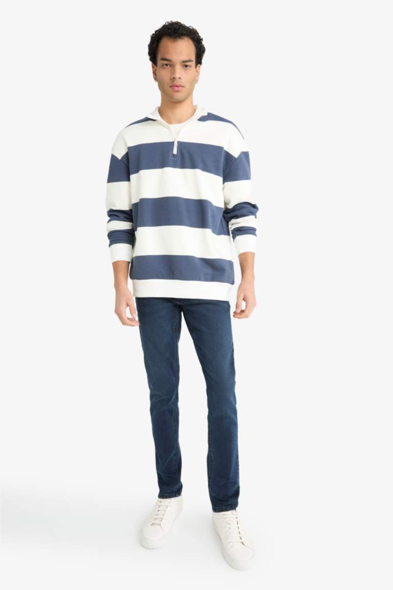 Boxy Fit Striped Long Sleeve Sweatshirt