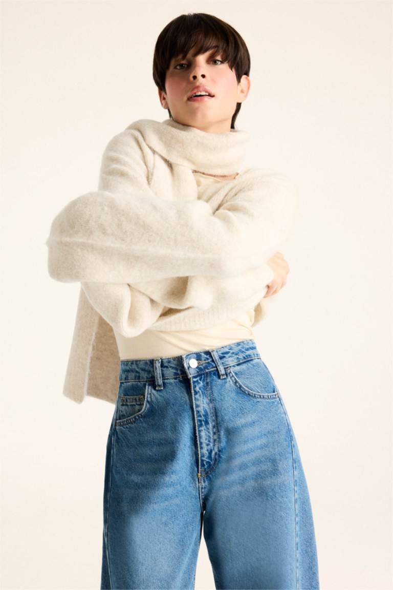 V-Neck Soft Textured Seamless Knit Pullover