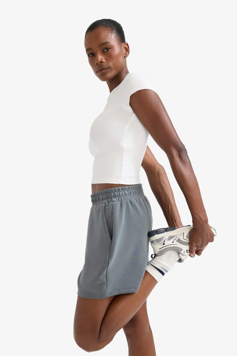 DeFactoFit Standart Fit Sporcu Kısa Paça Modal Şort