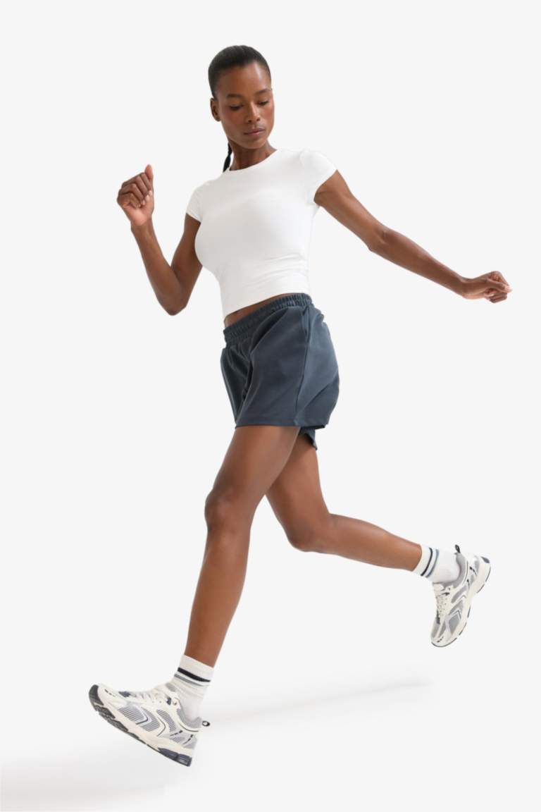 DeFactoFit Standart Fit Kısa Paça Modal Şort