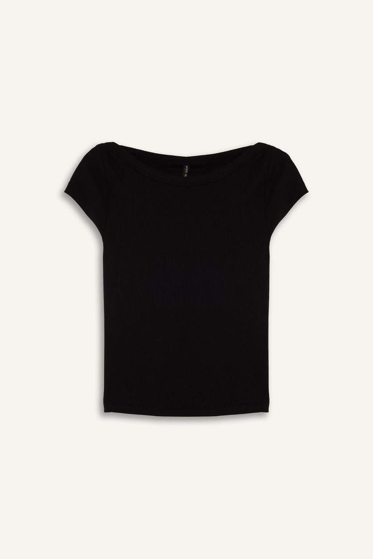 Slim Fit Dar Kesim Kayık Yaka Fitilli Kaşkorse Siyah Kısa Kollu Tişört