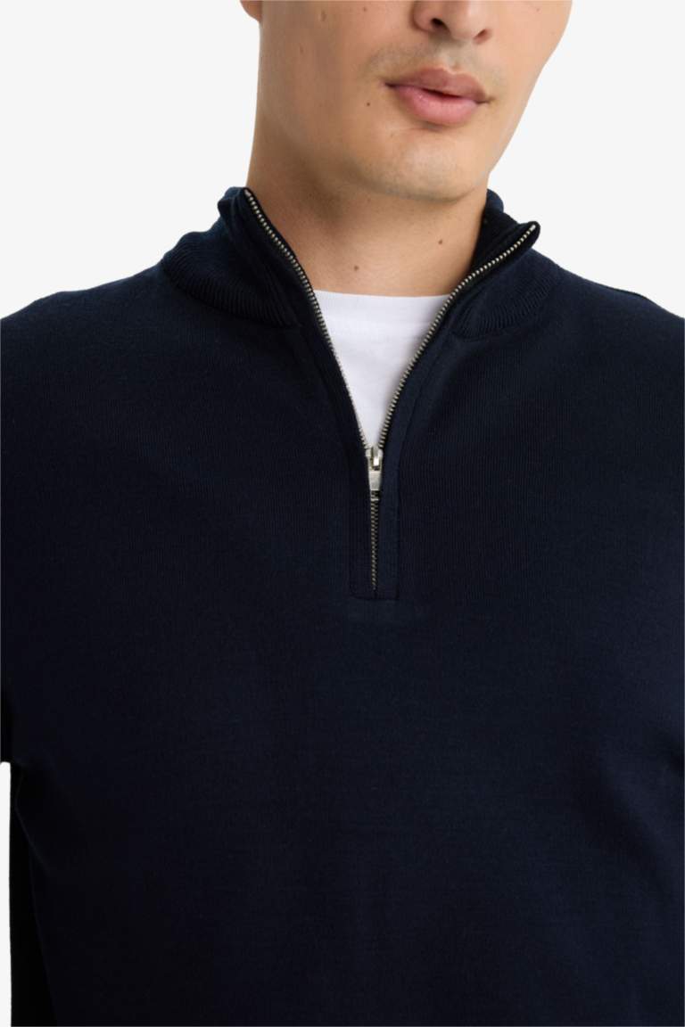 Standard Fit Zipper Knitwear Pullover