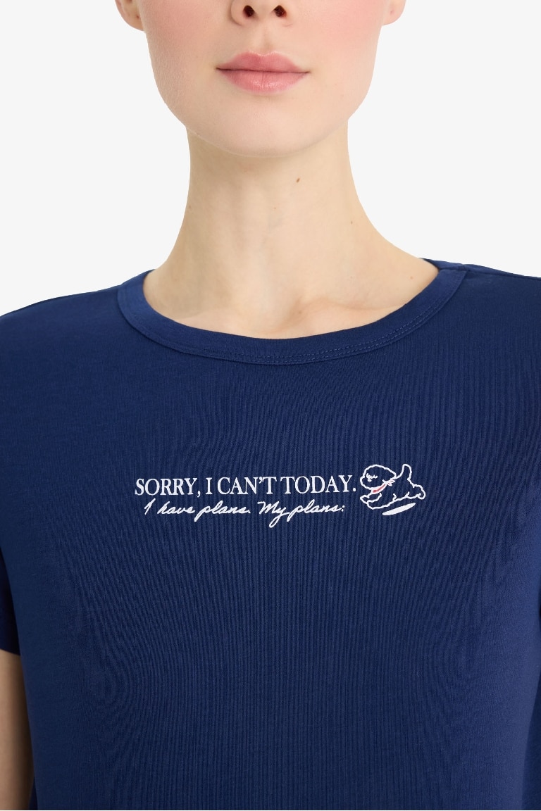 Regular Fit Crew Neck Printed Ribbon T-Shirt