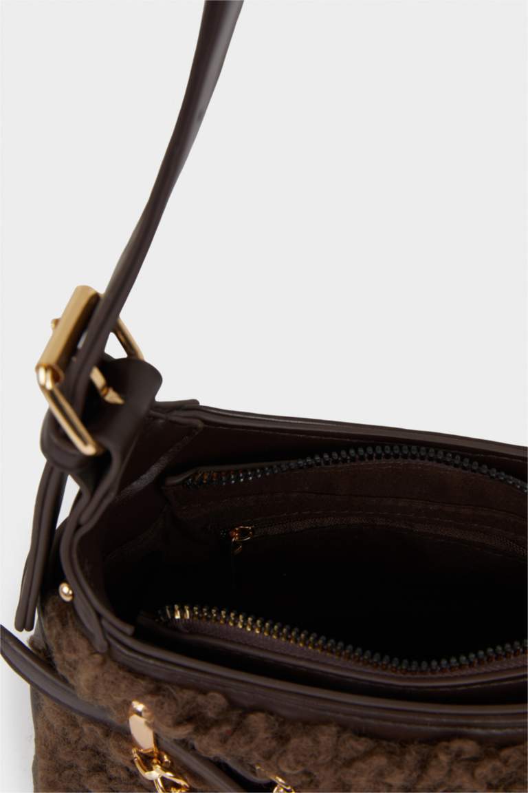 Kadın Pelüş Detaylı Suni Deri Çapraz Çanta