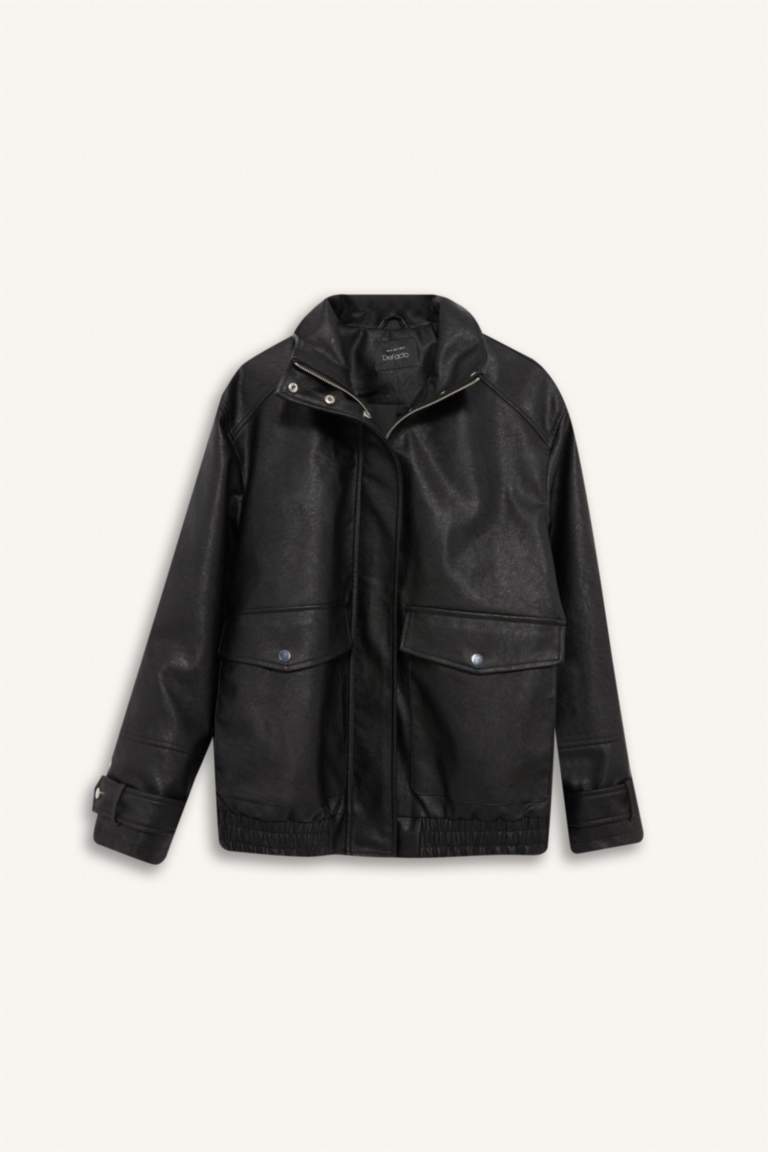 جاكيت جلد صناعي داد فيت بسحاب من Afra x DeFacto