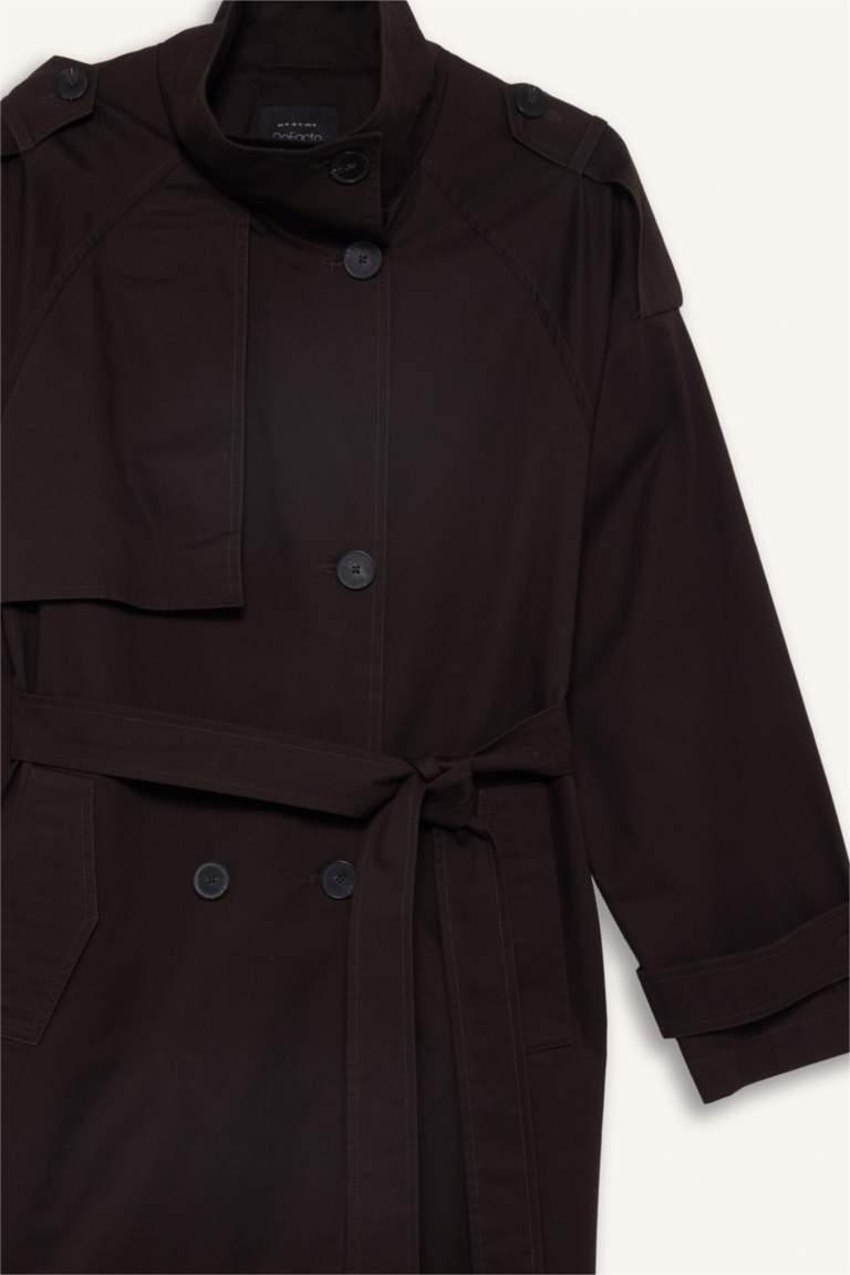 معطف ترانش كوت قطن قصة عادية