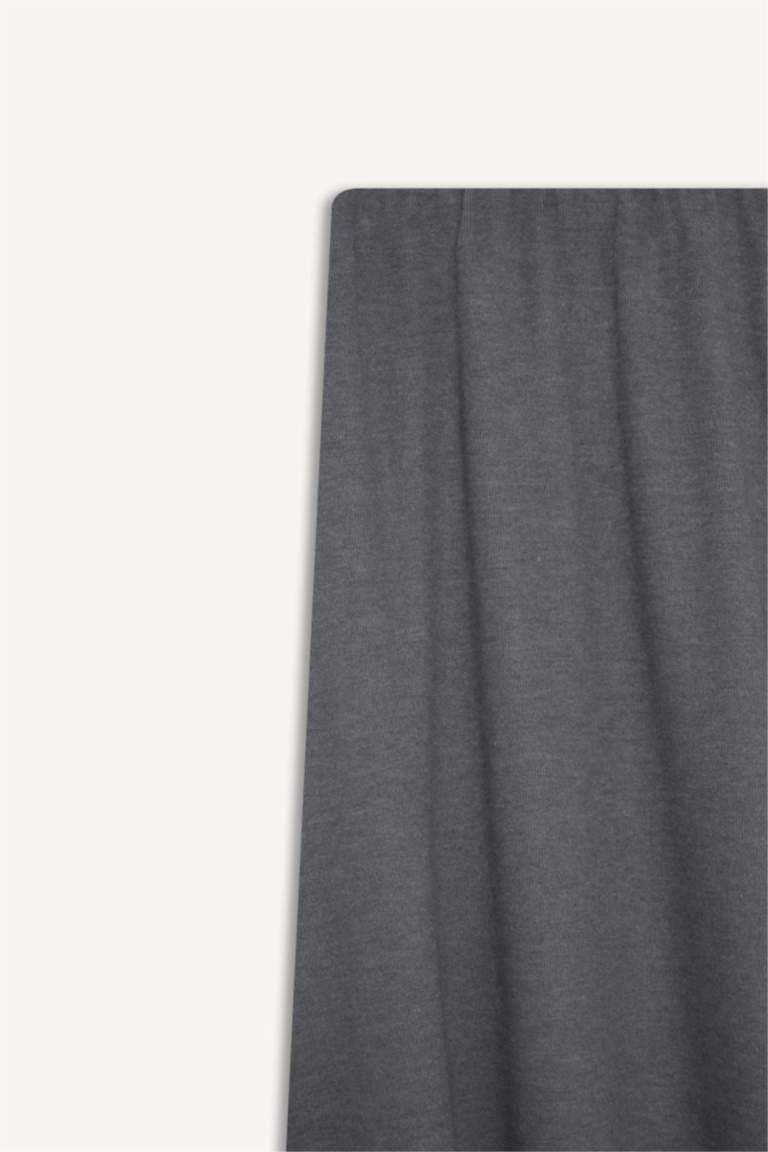 تنورة مضلع قصة A بخصر عادي