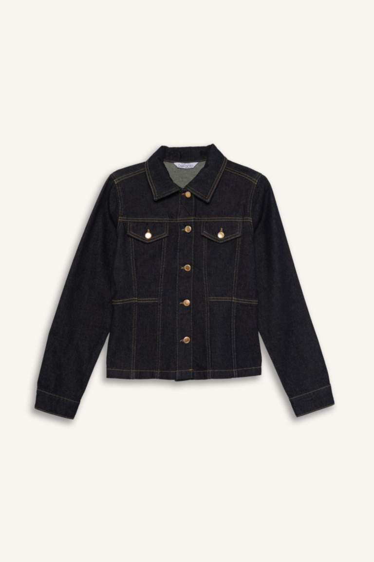 Buttoned Denim Jacket