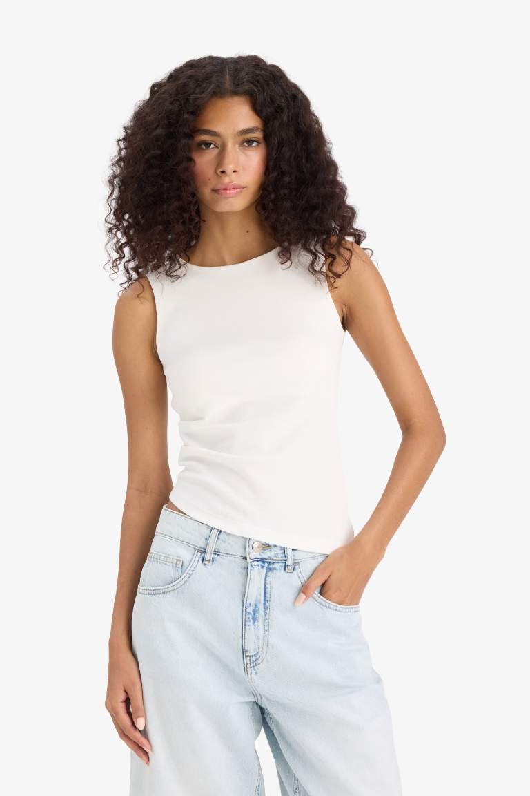 Slim Fit Dar Kesim Asimetrik Kayık Yaka Ribana Atlet
