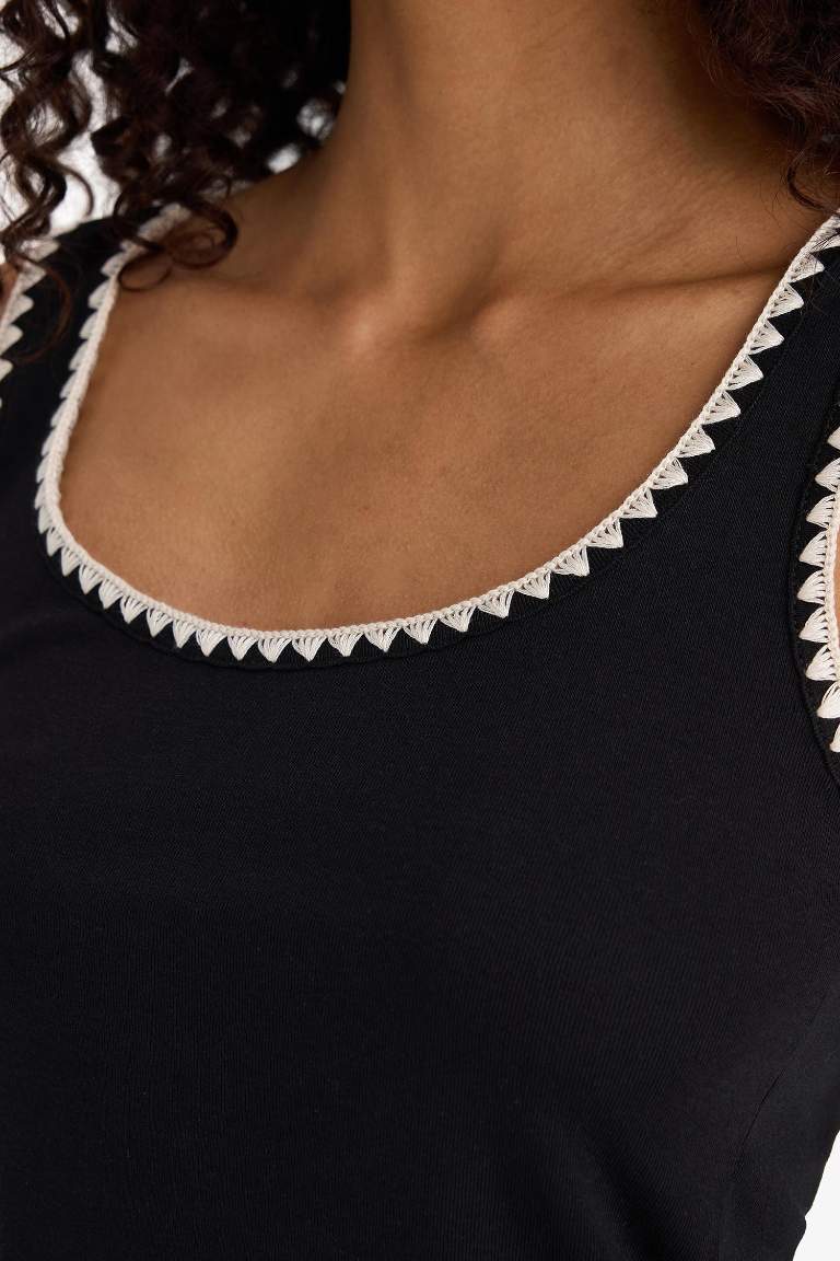 كيمونه مضلع سليم فيت بياخة مستديرة