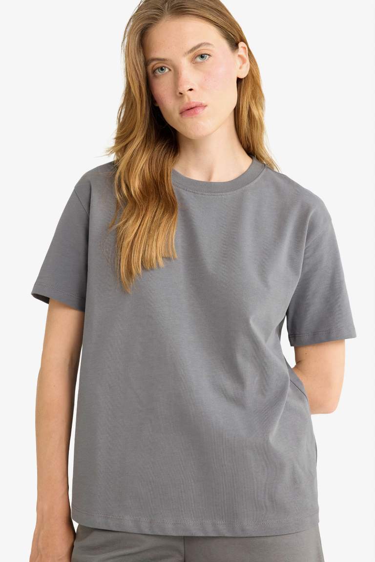 Regular Fit Bisiklet Yaka Basic Düz Premium Kısa Kollu Tişört