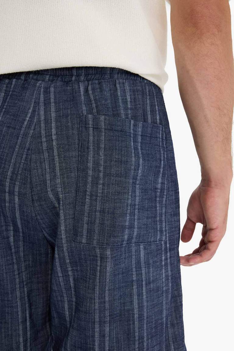 شورت برمودا قصة مريحة بثلاثة جيوب وخصر برباط