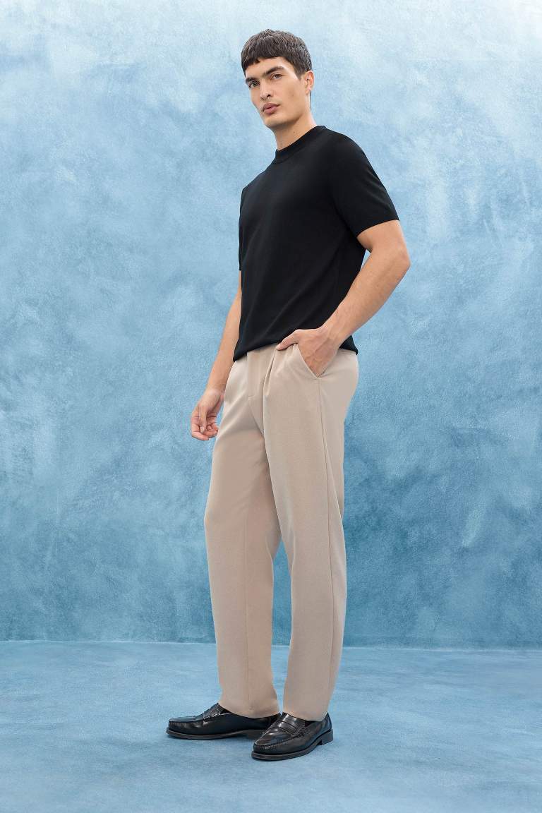 Straight Fit Pileli Cepli Düz Paça Kumaş Pantolon