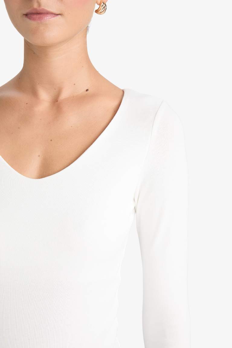 تيشيرت كم طويل بيزك سادة سليم فيت