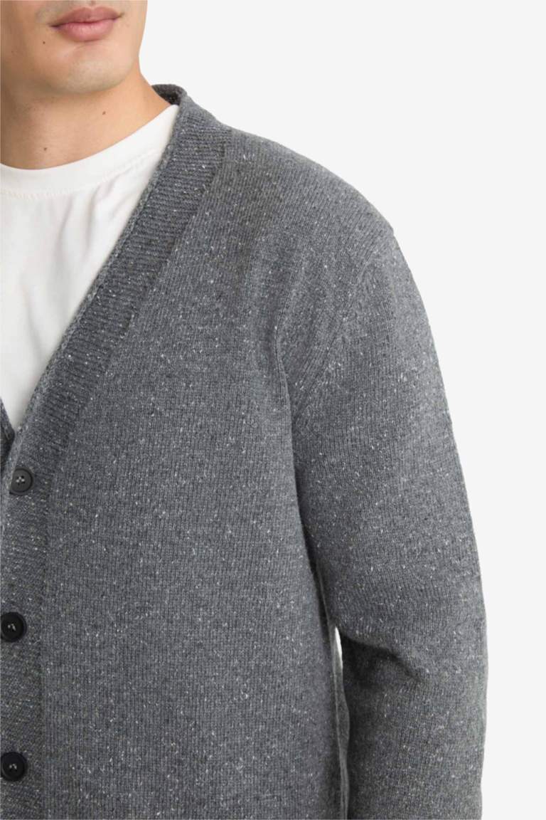 Relax Fit V-Neck Knitwear Cardigan